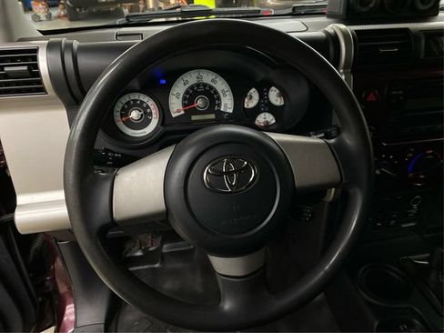 Used 2007 Toyota FJ Cruiser 4WD w/ Convenience Pkg image 22