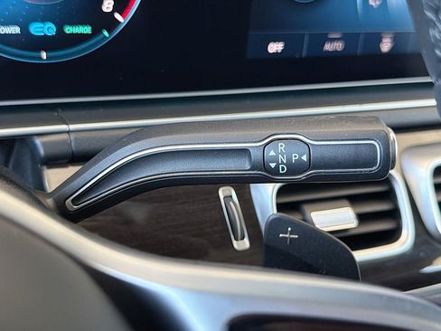 Used 2022 Mercedes-Benz GLS 450 4MATIC image 13