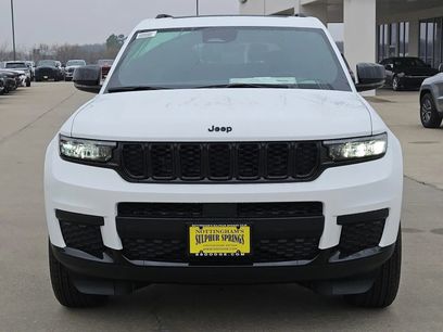 New 2025 Jeep Grand Cherokee L Altitude