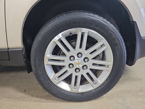 Used 2015 Chevrolet Traverse LT w/ Style and Technology Package AWD/4WD image 40