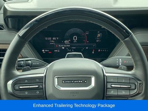 Certified 2025 GMC Yukon XL Denali Ultimate w/ LPO, Illumination Package AWD/4WD image 9