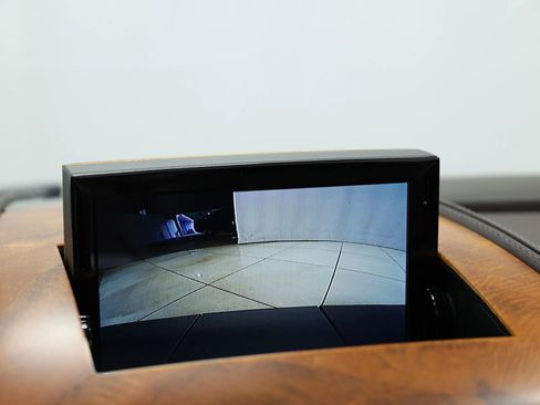 Used 2012 Aston Martin Virage Volante Convertible 2D image 23