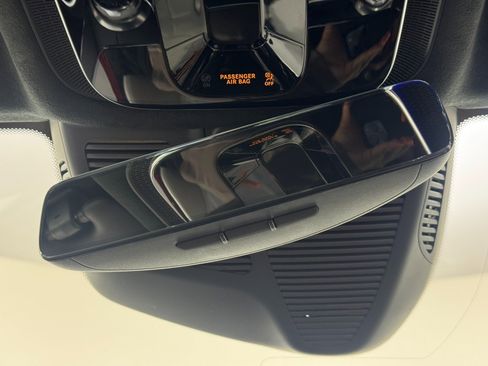 Used 2024 Mercedes-Benz AMG GT 63 image 41