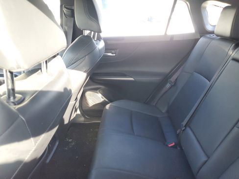 Certified 2021 Toyota Venza XLE w/ Softex Package image 10