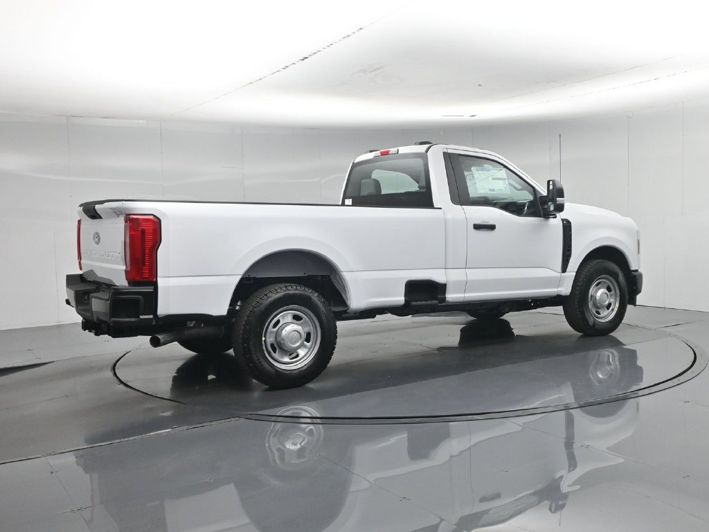 New 2027 Ford F350 XL w/ XL Chrome Package RWD image 22
