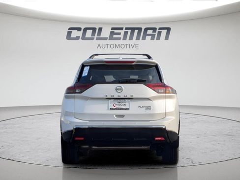 Used 2026 Nissan Rogue Platinum w/ Platinum Premium Package AWD/4WD image 5