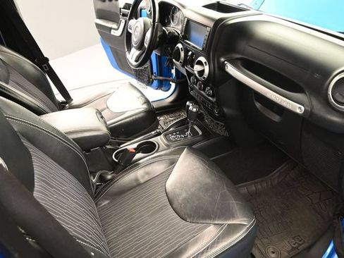 Used 2014 Jeep Wrangler Unlimited Sport AWD/4WD image 22