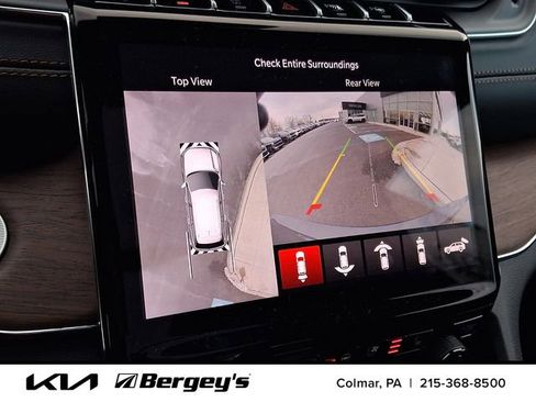 Used 2025 Jeep Grand Cherokee L Summit image 23