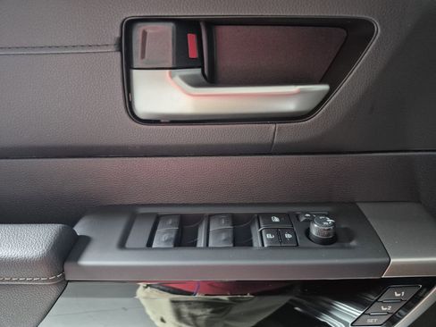 New 2026 Toyota Tundra Limited AWD/4WD image 16
