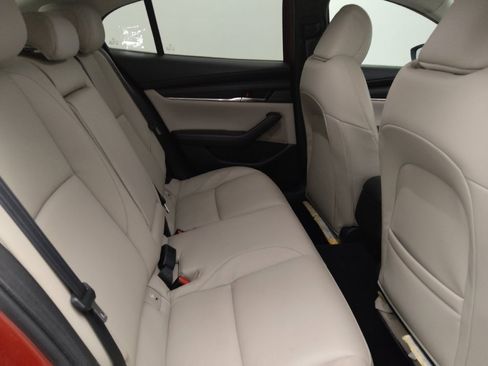 Used 2020 MAZDA MAZDA3 AWD Sedan w/ Preferred Package image 19