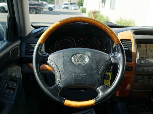 Used 2004 Lexus GX 470 AWD/4WD image 44