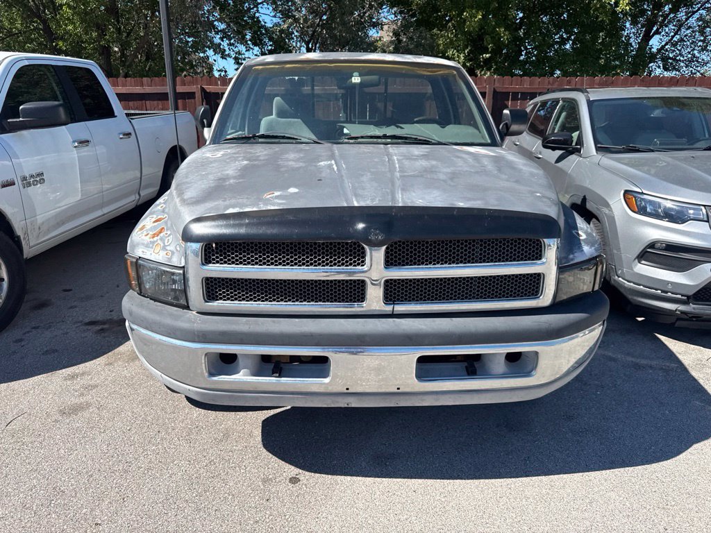 Used 1995 Dodge Ram 1500 Truck 2WD Regular Cab image 2