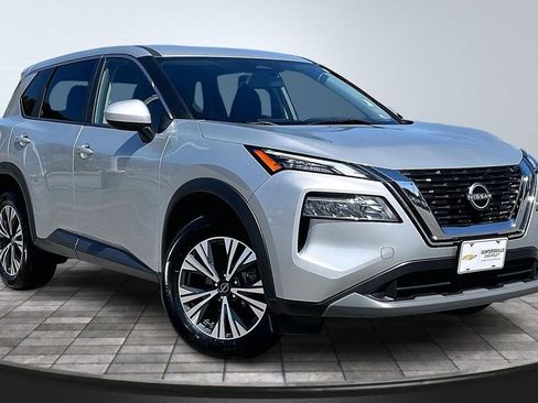 Used 2023 Nissan Rogue SV FWD image 12