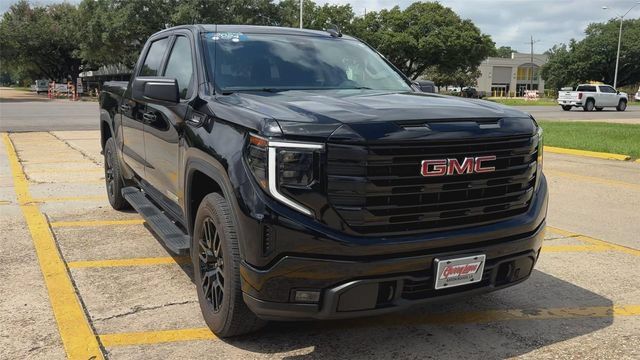 Used 2024 GMC Sierra 1500 Elevation RWD image 3