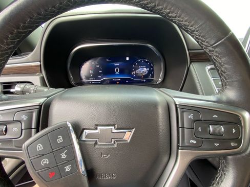 Used 2022 Chevrolet Tahoe Z71 AWD/4WD image 39