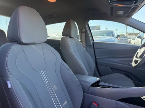 Used 2021 Hyundai Elantra SEL w/ Convenience Package FWD image 31