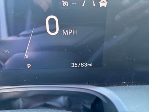 Used 2025 Buick Encore GX Preferred FWD image 39
