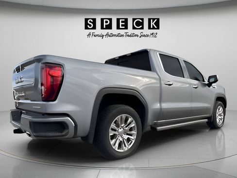 Used 2025 GMC Sierra 1500 Denali AWD/4WD image 5