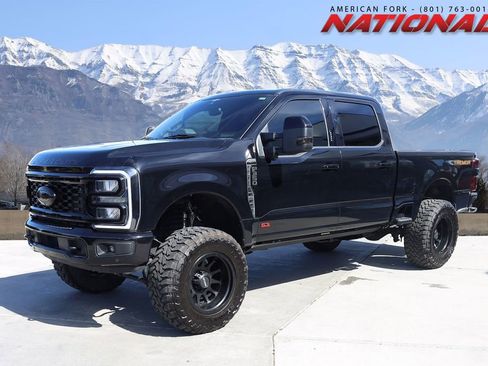 Used 2023 Ford F350 Lariat w/ Lariat Ultimate Package AWD/4WD image 2