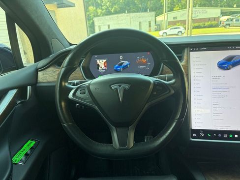 Used 2021 Tesla Model X AWD/4WD image 41