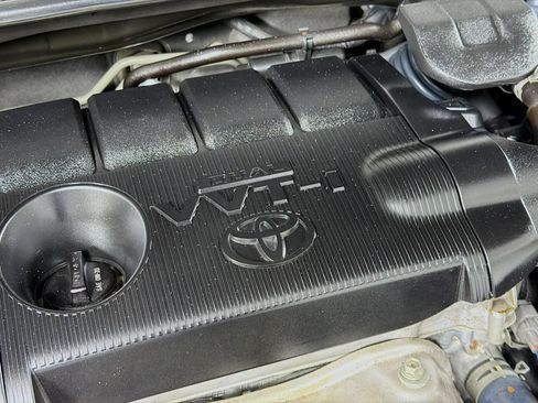 Used 2011 Toyota Camry LE w/ LE Extra-Value Pkg FWD image 38