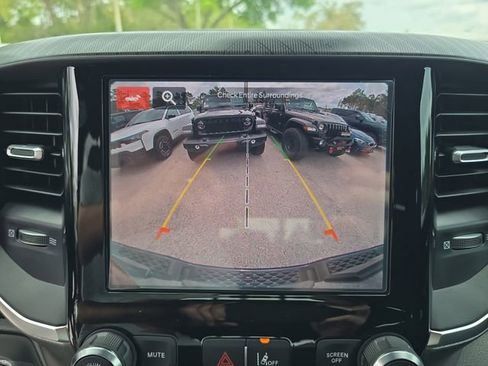 New 2026 RAM 1500 Express image 17