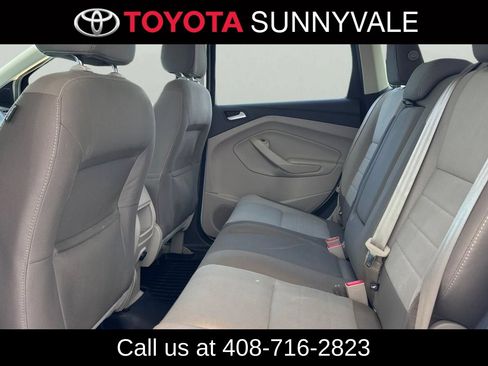 Used 2016 Ford Escape SE FWD image 5