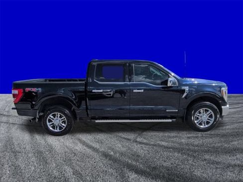 Used 2022 Ford F150 Lariat w/ Equipment Group 502A High AWD/4WD image 3