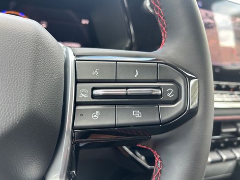 New 2026 Chevrolet Colorado Z71 image 12