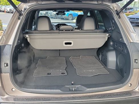 Used 2025 Subaru Forester Touring image 13