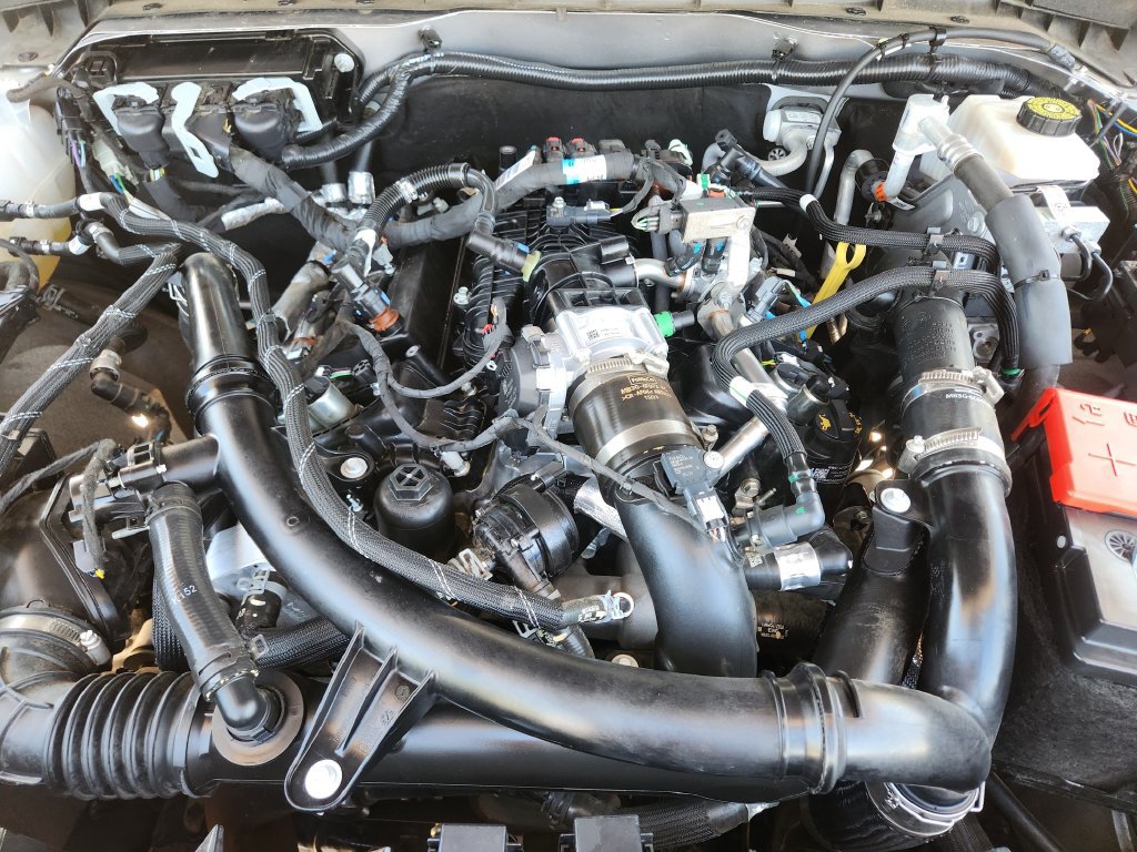 Used 2024 Ford Bronco Wildtrak AWD/4WD image 35