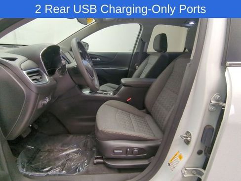 Used 2023 Chevrolet Equinox LT image 12