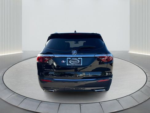 Certified 2024 Buick Enclave Essence image 7