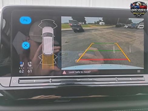 Used 2025 Volkswagen Atlas SE FWD image 20