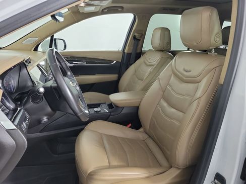 Certified 2023 Cadillac XT6 Premium Luxury w/ Platinum Package AWD/4WD image 18