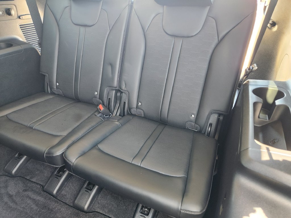 Used 2025 Kia Sorento S w/ Panoramic Sunroof Package FWD image 30