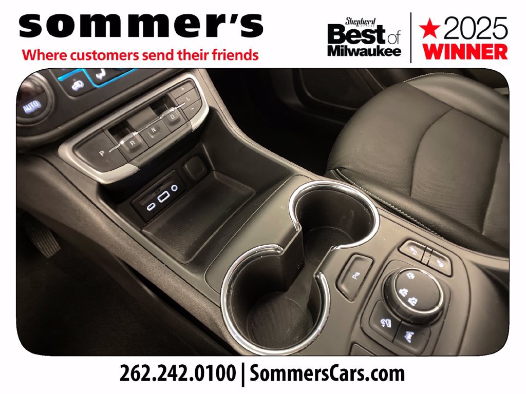 Used 2024 GMC Terrain SLT w/ Tech Package AWD/4WD image 20