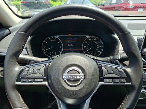 Certified 2024 Nissan Altima 2.5 SR FWD image 20