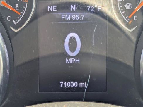 Used 2019 Jeep Wrangler Sport AWD/4WD image 11