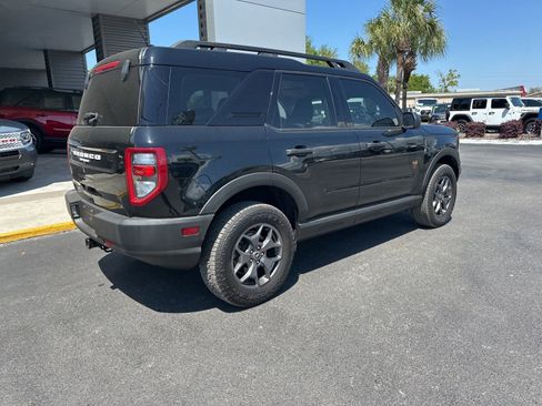 Used 2023 Ford Bronco Sport Badlands image 4