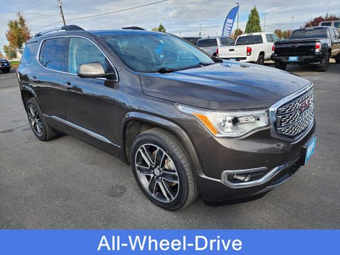 Used 2019 GMC Acadia Denali w/ Technology Package image 3