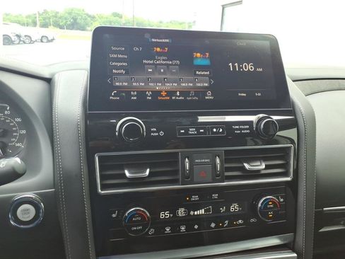 Used 2024 INFINITI QX80 Luxe RWD image 10