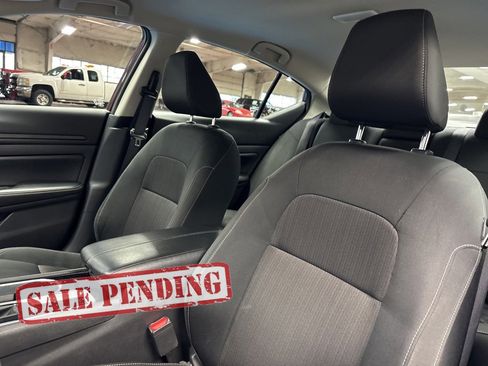 Used 2024 Nissan Altima 2.5 SV image 21