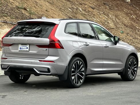 New 2026 Volvo XC60 B5 Ultra AWD/4WD image 4