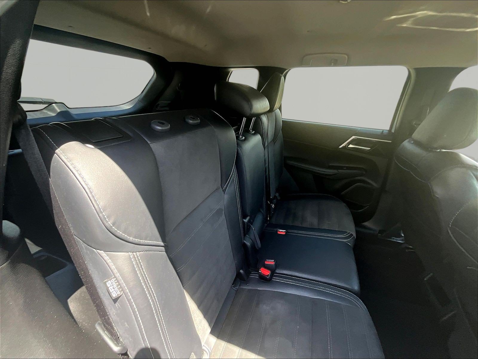 Used 2024 Mitsubishi Outlander SE AWD/4WD image 25