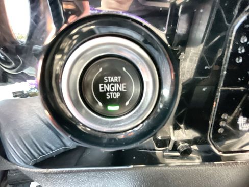 Used 2023 Chevrolet Silverado 1500 RST image 17