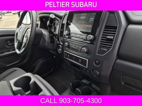 Used 2023 Nissan Titan S RWD image 11