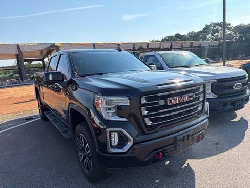 Used 2019 GMC Sierra 1500 AT4 w/ AT4 Premium Package AWD/4WD image 2