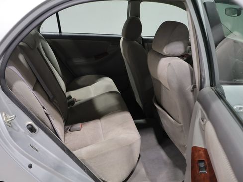 Used 2006 Toyota Corolla LE FWD image 19