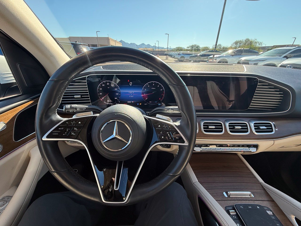 Used 2024 Mercedes-Benz GLE 350 4MATIC image 22